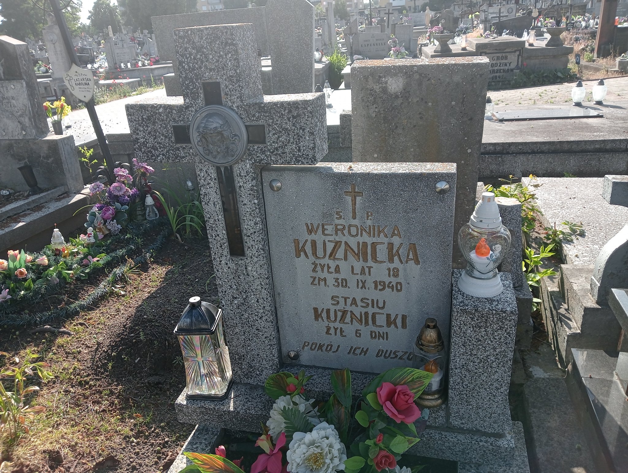 Weronika Kuźnicka Ostrowiec Świętokrzyski św. Michała - Grobonet - Wyszukiwarka osób pochowanych