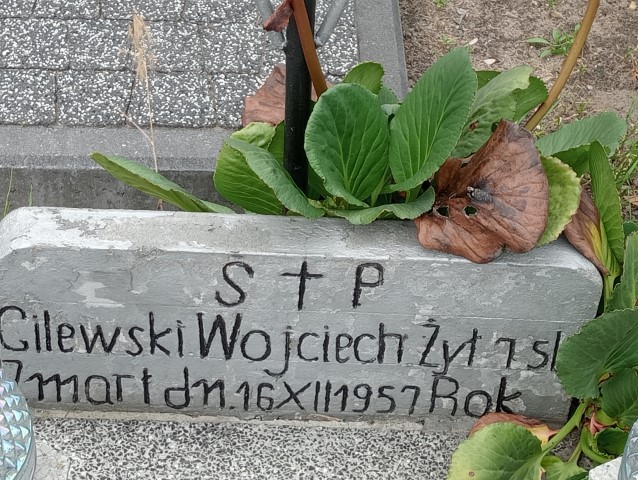 Henryk Urban Ostrowiec Świętokrzyski św. Michała - Grobonet - Wyszukiwarka osób pochowanych